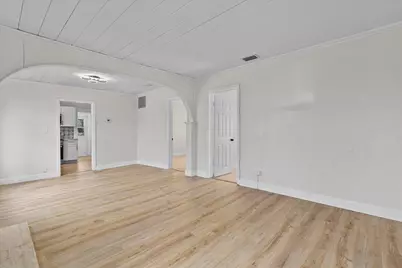 1011 22nd Street, West Palm Beach, FL 33407 - Photo 5