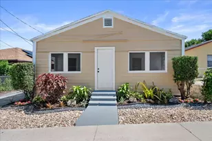 1011 22nd St, West Palm Beach, FL 33407 - Photo 1