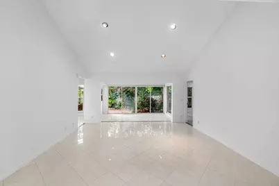 5635 Kiowa Circle, Boynton Beach, FL 33437 - Photo 15