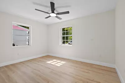 1306 S C Terrace, Lake Worth Beach, FL 33460 - Photo 9