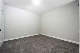 5403 Gladness Ct, Fort Pierce, FL 34947 - Photo 11