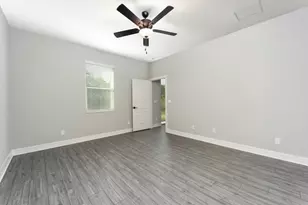 5403 Gladness Ct, Fort Pierce, FL 34947 - Photo 9
