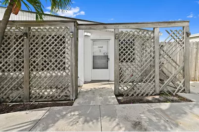 3892 Nowata Road, Lake Worth, FL 33462 - Photo 3