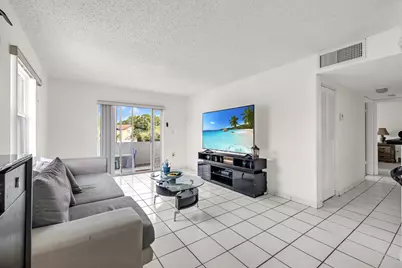 6507 Winfield Boulevard #211ac, Margate, FL 33063 - Photo 1