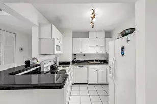 6507 Winfield Blvd, Margate, FL 33063 - Photo 13