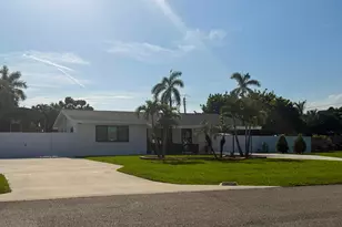 80 Cleveland Rd, Lake Worth, FL 33467 - Photo 3