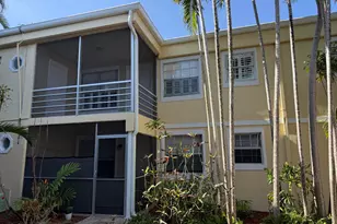 320 SE 10th St, Pompano Beach, FL 33060 - Photo 1
