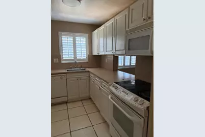 320 SE 10th Avenue #C, Pompano Beach, FL 33060 - Photo 5