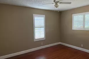 320 SE 10th St, Pompano Beach, FL 33060 - Photo 9