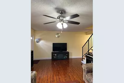 102 Pleasant Hill Lane, Tamarac, FL 33319 - Photo 13