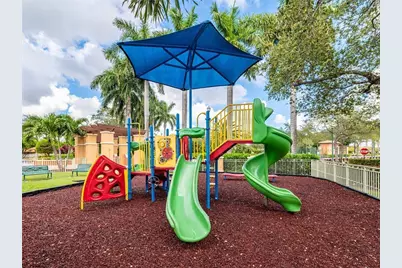 2319 Mariner Court #2706, Dania Beach, FL 33312 - Photo 3