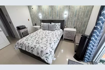 5077 NW 7th Street #914, Miami, FL 33126 - Photo 9