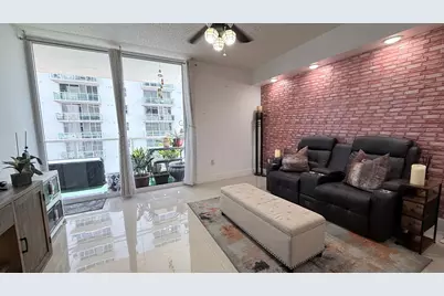 5077 NW 7th Street #914, Miami, FL 33126 - Photo 7