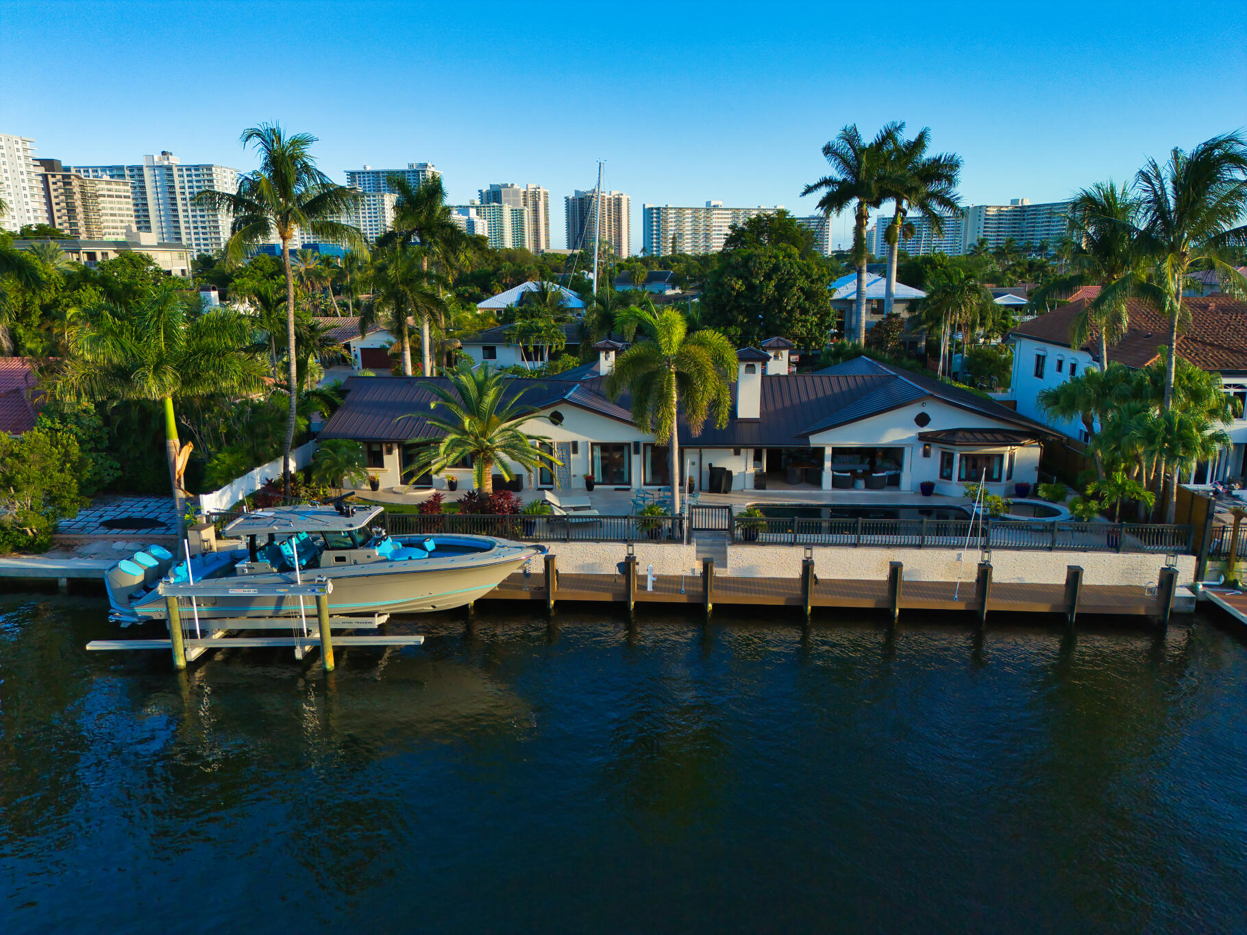 3233 NE 40th Ct - 3233 NE 40th Ct, Fort Lauderdale, FL 33308 Luxury Property | Jose Angel Pina