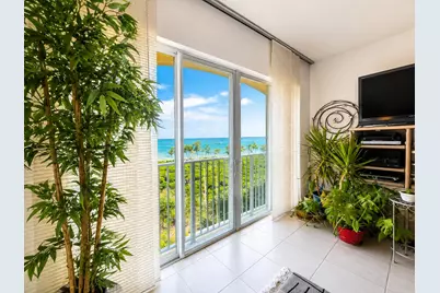 26 Harbour Isle Drive W #303, Fort Pierce, FL 34949 - Photo 1