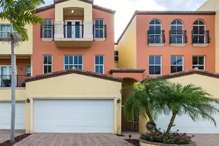 1421 NE 26th Ave, Fort Lauderdale, FL 33304 - Photo 1