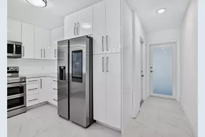 9095 Flynn Circle #6, Boca Raton, FL 33496 - Photo 5