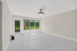 9095 Flynn Cir, Boca Raton, FL 33496 - Photo 15