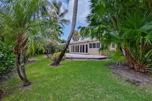 1325 Guava Isle, Fort Lauderdale, FL 33315 - Photo 23