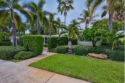 1325 Guava Isle, Fort Lauderdale, FL 33315 - Photo 3