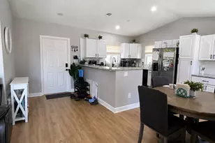 24862 SW 128th Ct, Homestead, FL 33032 - Photo 3