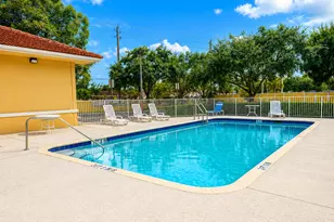 9905 Westwood Dr, Tamarac, FL 33321 - Photo 3