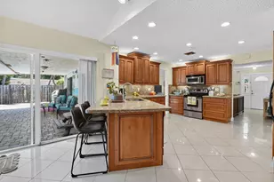 1345 SW 28th Ave, Deerfield Beach, FL 33442 - Photo 11