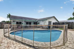 1345 SW 28th Ave, Deerfield Beach, FL 33442 - Photo 31