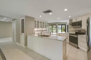 1117 Marine Way E, North Palm Beach, FL 33408 - Photo 7