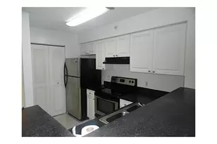 12166 St.Andrews Pl, Miramar, FL 33025 - Photo 5