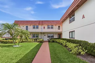 47 Saxony A, Delray Beach, FL 33446 - Photo 3