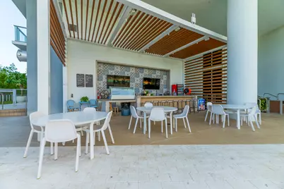 16385 Biscayne Boulevard #2502, North Miami Beach, FL 33160 - Photo 29