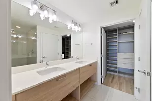 16385 Biscayne Blvd, North Miami Beach, FL 33160 - Photo 21