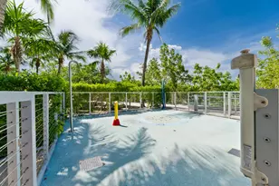 16385 Biscayne Blvd, North Miami Beach, FL 33160 - Photo 27