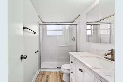 2555 NE 11th Street #104, Fort Lauderdale, FL 33304 - Photo 11