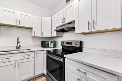 2555 NE 11th Street #104, Fort Lauderdale, FL 33304 - Photo 9