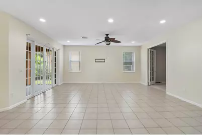 6370 Stonehurst, Lake Worth, FL 33467 - Photo 19
