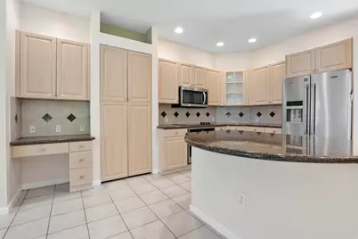 6370 Stonehurst Circle, Lake Worth, FL 33467 - Photo 15