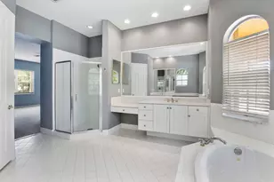 6370 Stonehurst Cir, Lake Worth, FL 33467 - Photo 37