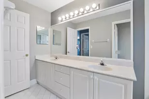 6370 Stonehurst Cir, Lake Worth, FL 33467 - Photo 49