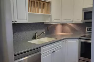 903 SE Camelot Gardens Blvd SE, Port Saint Lucie, FL 34952 - Photo 17