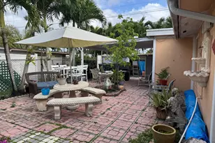 966 Sumter Rd E, West Palm Beach, FL 33415 - Photo 21