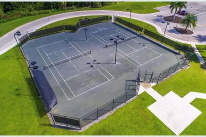 163 SE Via Lago Garda, Port Saint Lucie, FL 34952 - Photo 5
