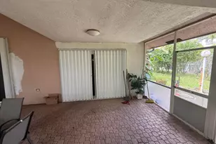 4862 Cypress Dr S, Boynton Beach, FL 33436 - Photo 5
