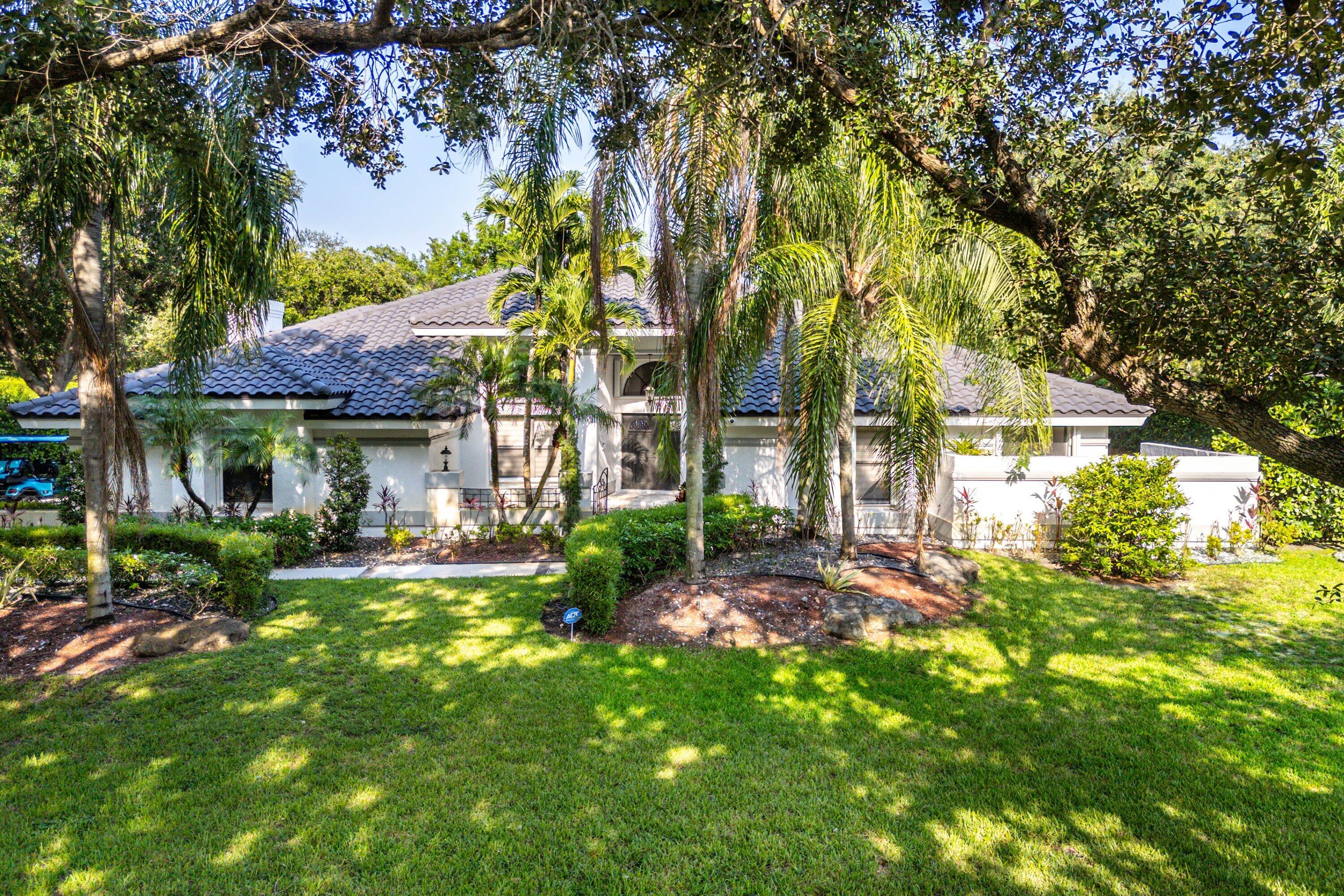 7210 W Cypresshead Dr main architectural view