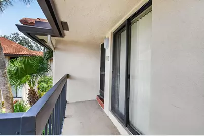 301 Club Circle #208, Boca Raton, FL 33487 - Photo 5