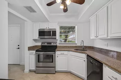18081 SE Country Club Drive #9-83, Jupiter, FL 33469 - Photo 9