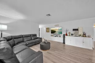 834 Ramblewood Dr, Coral Springs, FL 33071 - Photo 5