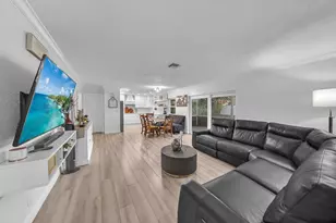 834 Ramblewood Dr, Coral Springs, FL 33071 - Photo 25