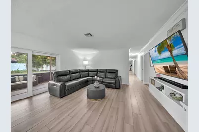 834 Ramblewood Drive, Coral Springs, FL 33071 - Photo 5